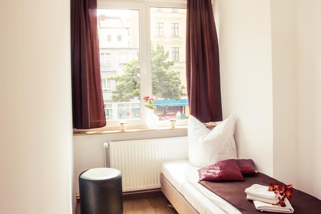 Berlin City Guesthouse Стая снимка