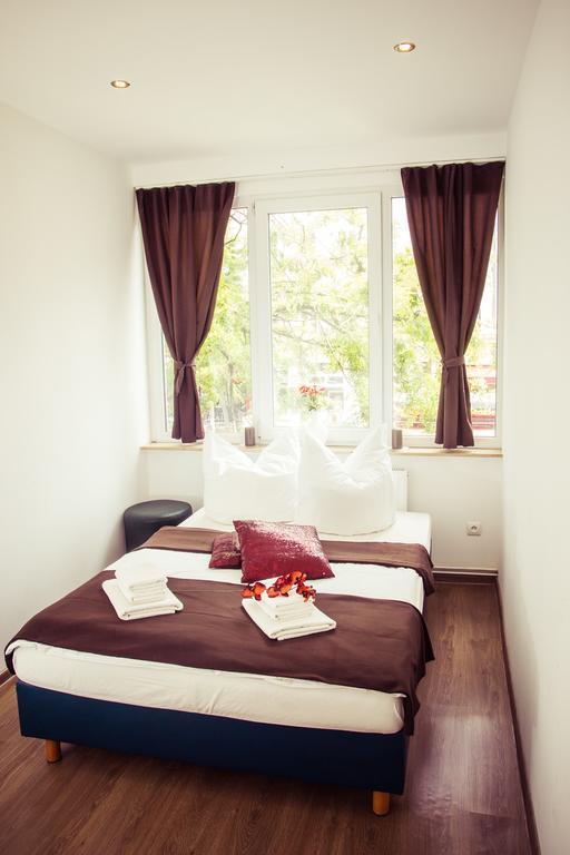 Berlin City Guesthouse Стая снимка